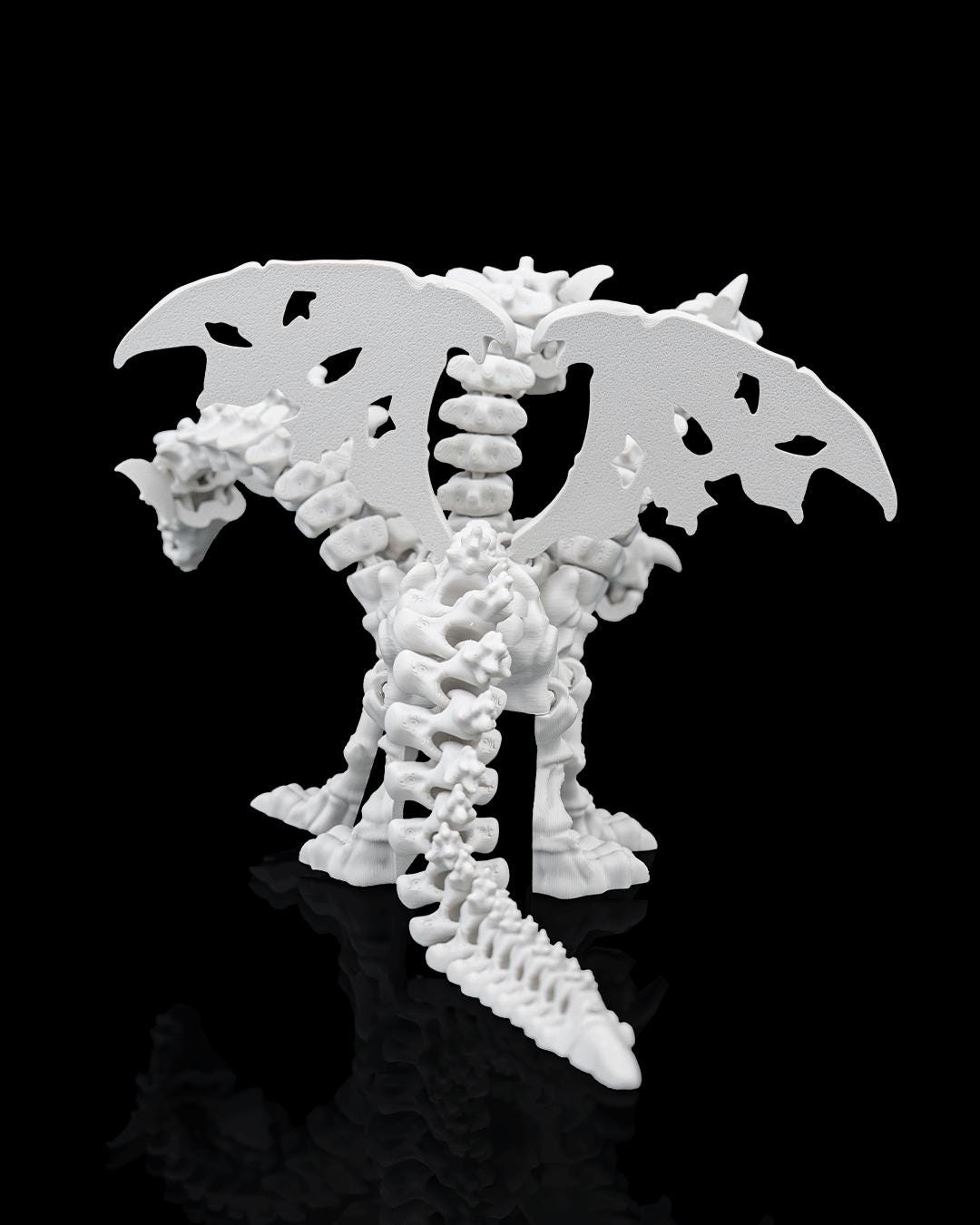 Articulated Pentadragon Skeleton Figure: Mythic Labyrinth Collectible, Fantasy Desk Toy