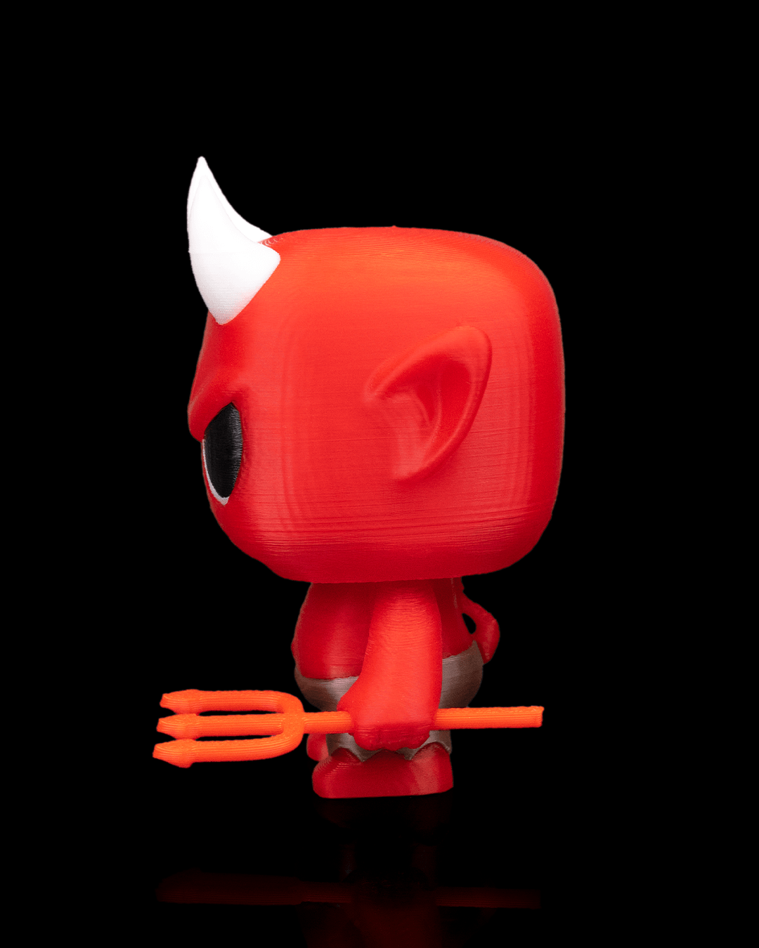 Antyferno devil Anty articulated 3D-printed Halloween keyring — close-up detail of the articulated joints