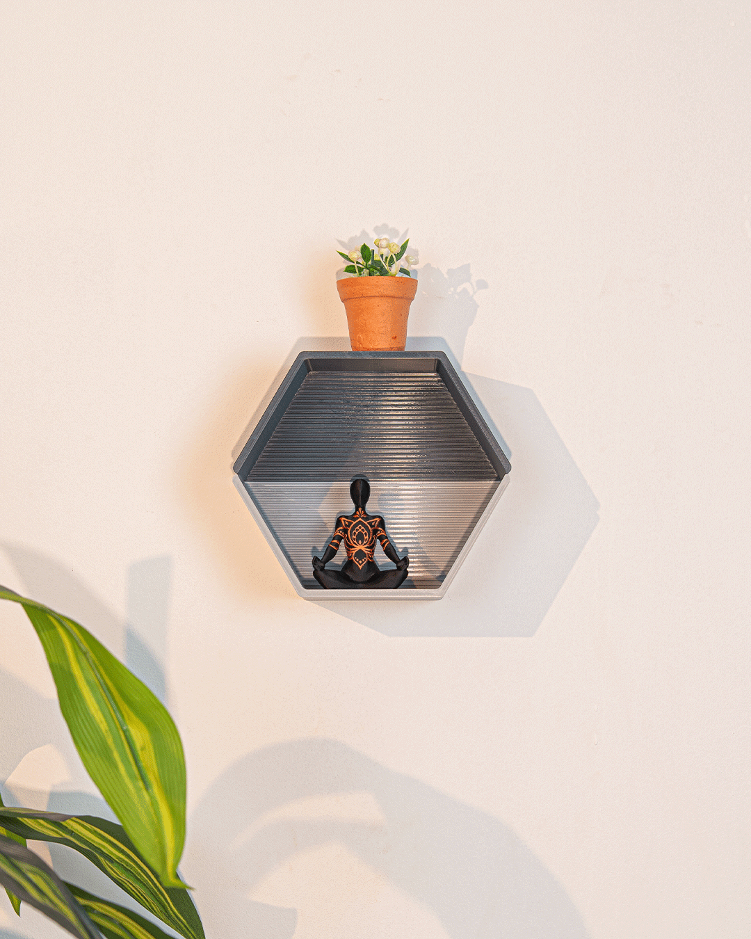 Hex Shelf detail