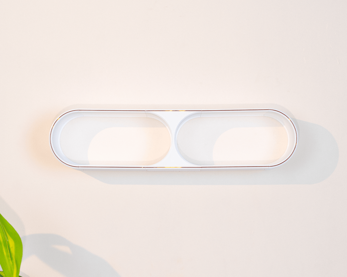 Loop Shelf close-up