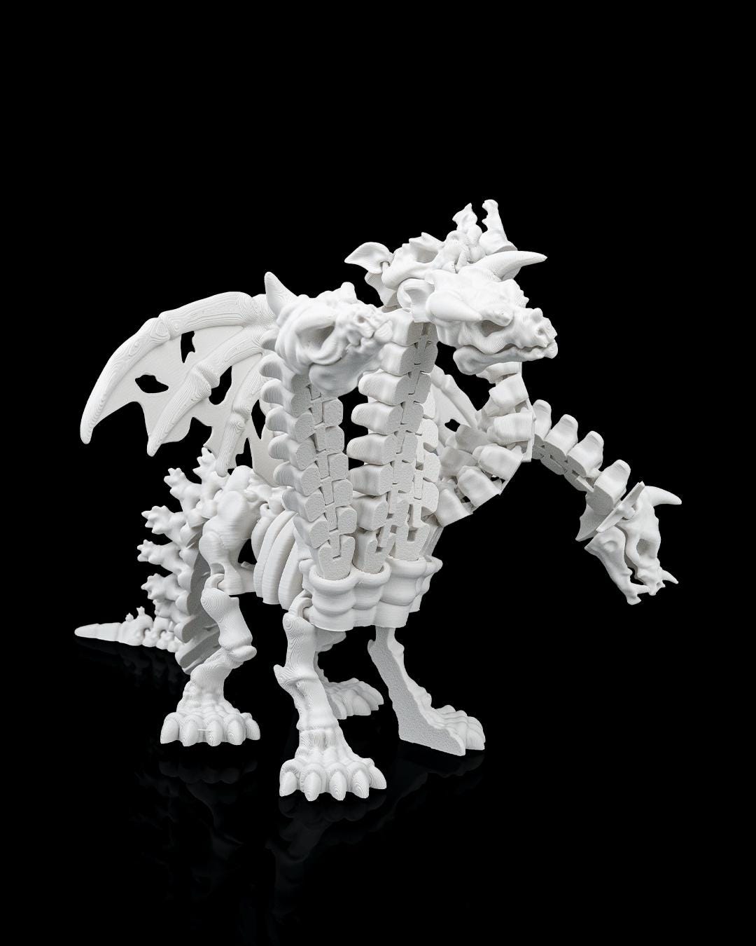 Articulated Pentadragon Skeleton Figure: Mythic Labyrinth Collectible, Fantasy Desk Toy
