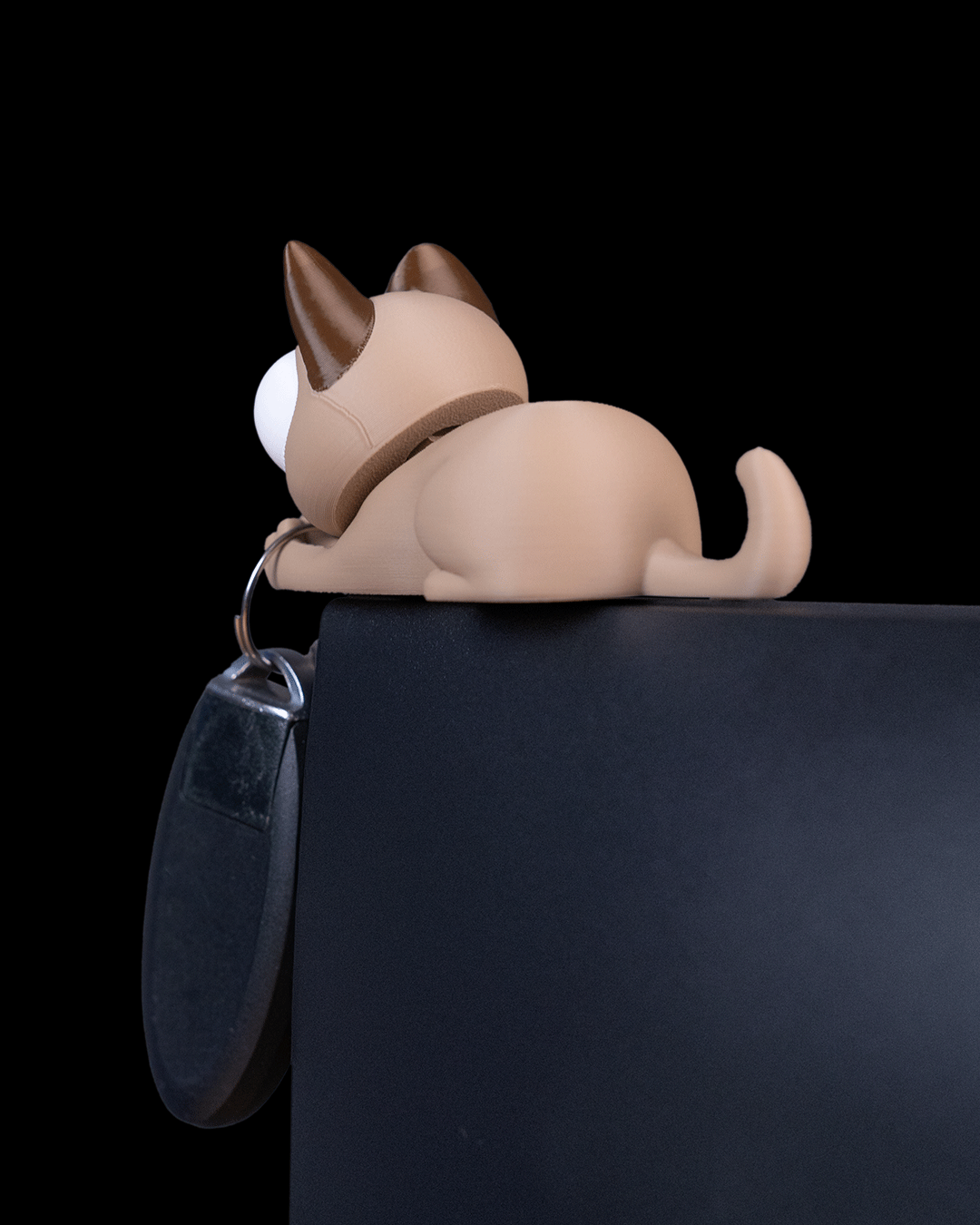 Purrsonal Assistant — a 3D-printed cat key holder — shown on a desk