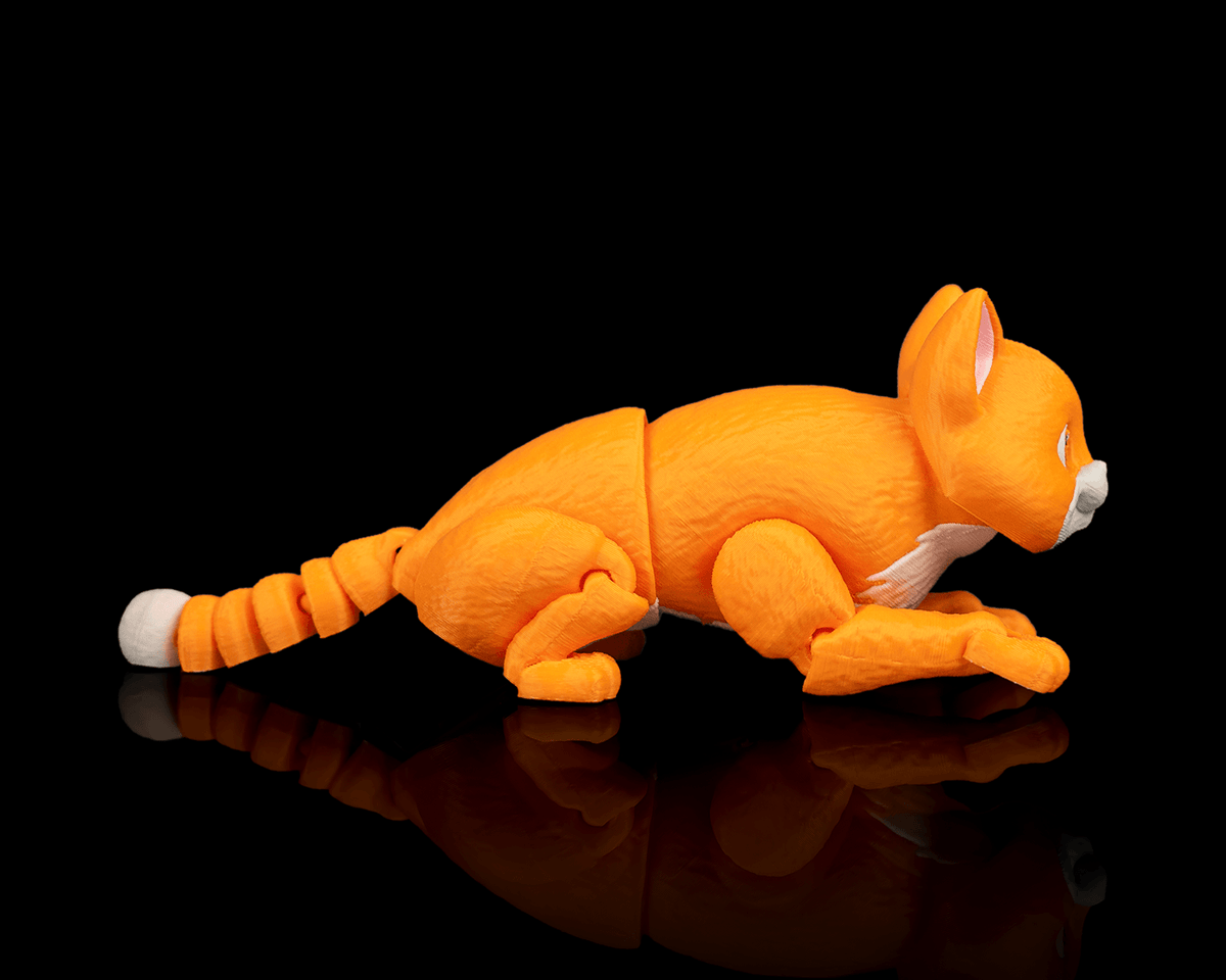 Articulated 3D-printed cat Romeo — poseable desk figurine (view 5)