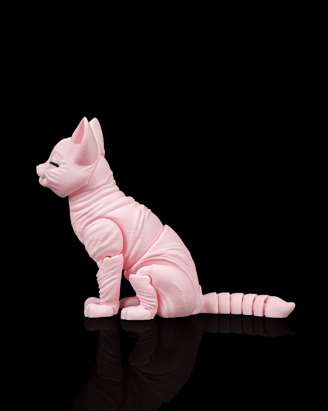 Articulated 3D-printed Sphynx cat Ruby — poseable desk figurine (view 3)