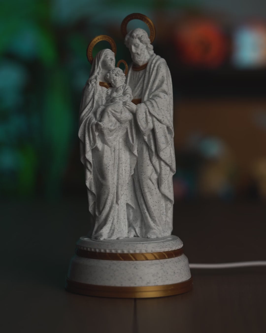 Holy Family Statue — video of the statue glowing