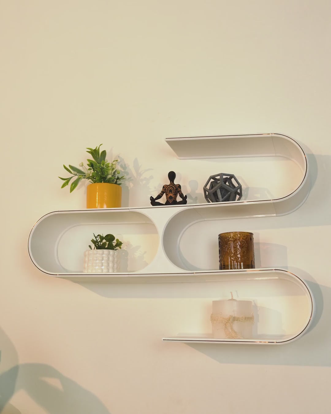 Loop Shelf video